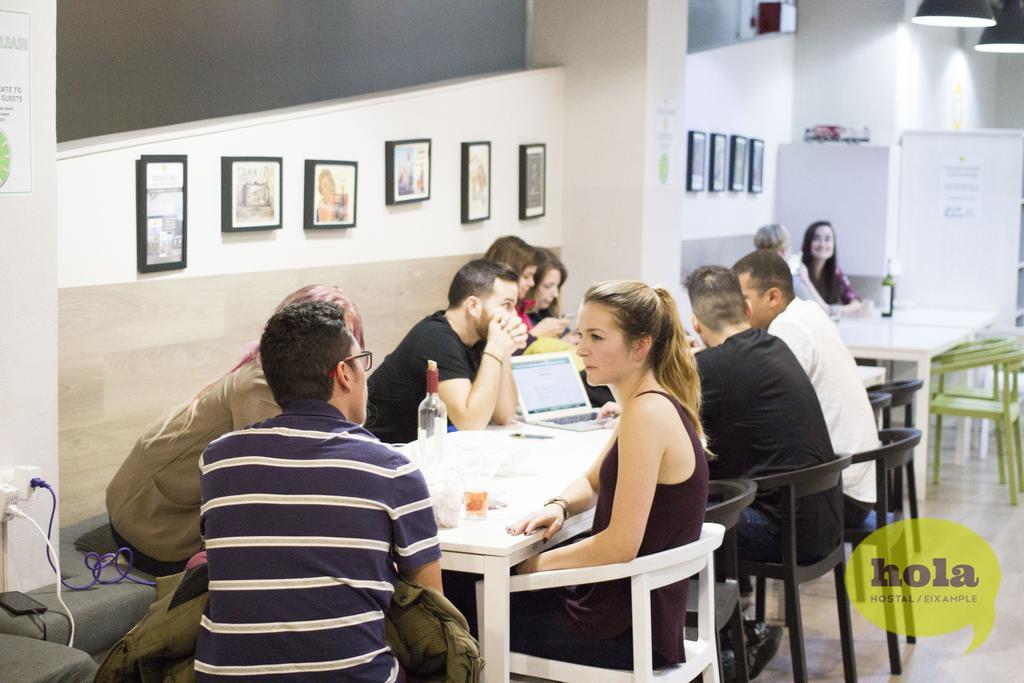 Hostel Hola Eixample Barcelona